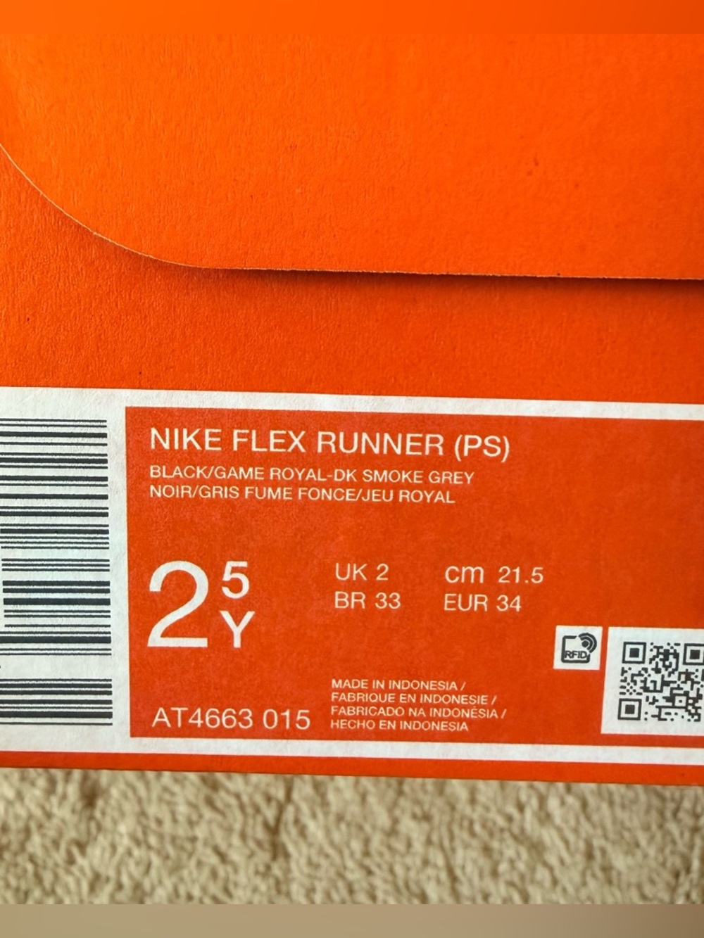 NWB Nike Flex Runner Black/Game Royal/Dark Smoke Grey/White Size 2.5Y - Picture 8 of 10